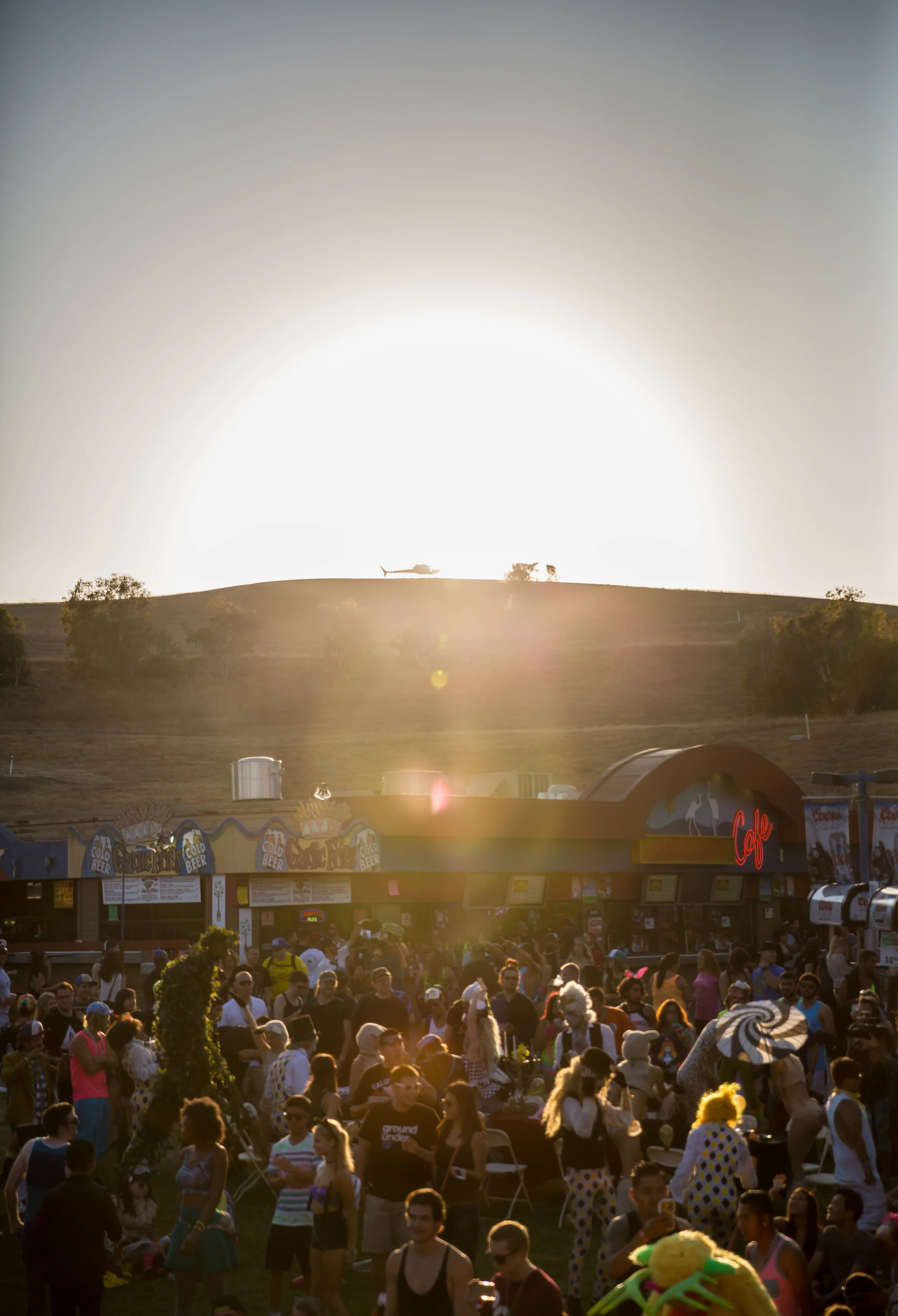 Crowd_Helicopter Landing 1-7568.jpg