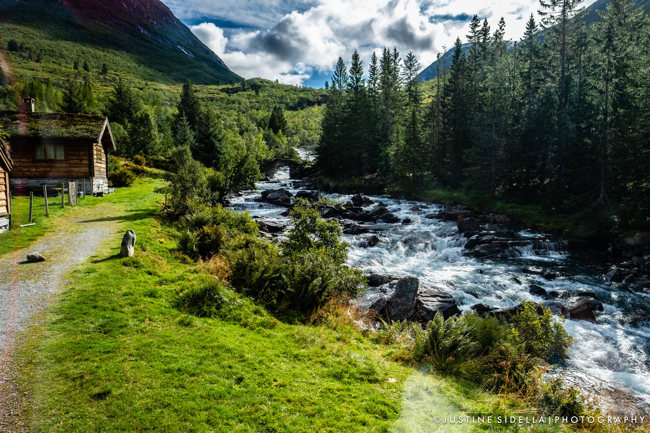Ex Machina Road 2-9815- WEBSITE RESIZE.jpg