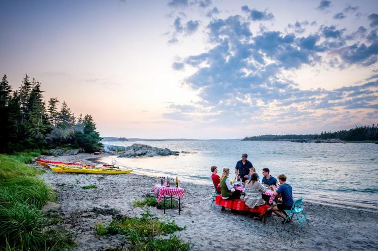 dinner+glamp.jpg