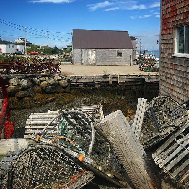 This little place sure has stolen my heart. She may be bustling and touristy- but you can always find a moment of peace around the corner.
#peggyscove #fishshack #novascotia #travel #backpack #instatravel #travelgram #explorecanada #alternativeroutes #atlanticocean