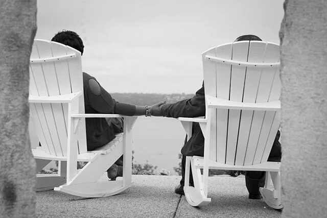 It's not always about the perfectly curated, posed images on a sweeping backdrop.

Sometimes it's about the little things. The moments that are so much a part of you - like this one. A quick handhold while sitting by the water, sipping coffee.
⠀⠀⠀⠀⠀⠀