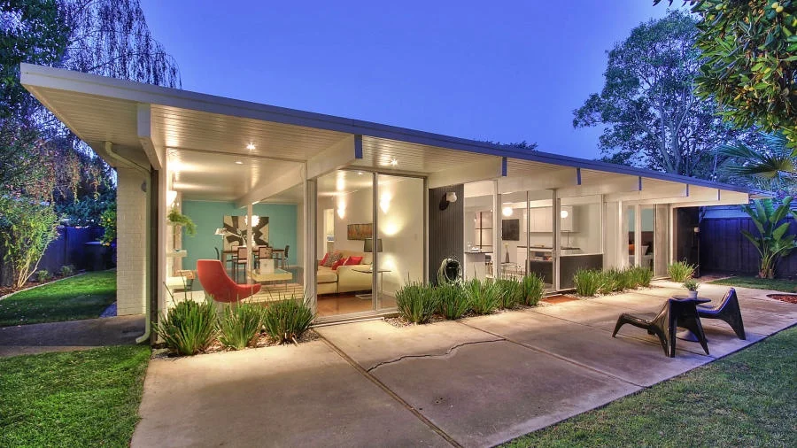 Via Google, Source: http://www.boyenga.com/eichlerrealestate