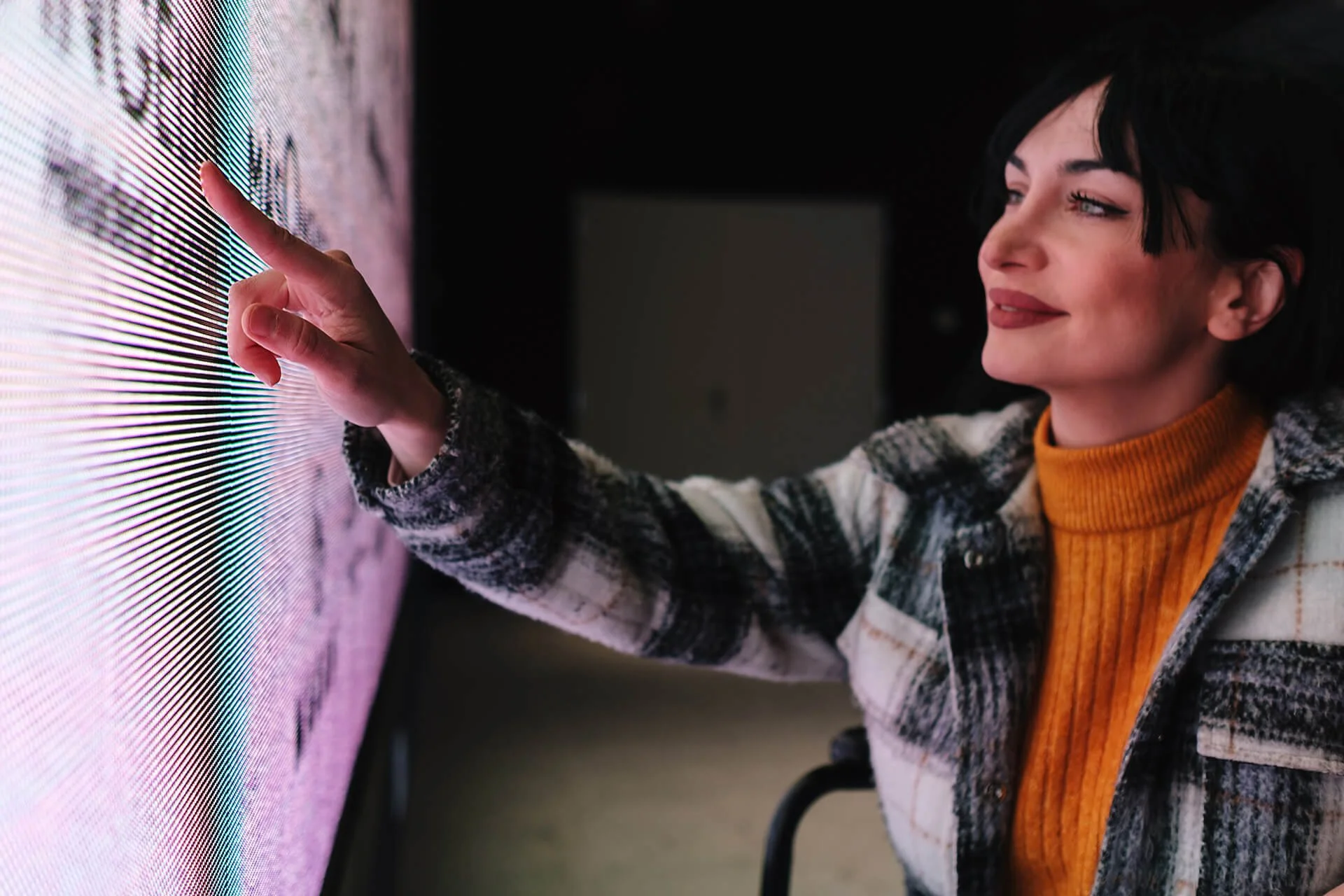 The Co-Creation Paradox: Why Visitors Walk Past Your “Join In” Zone (And How to Stop Them)