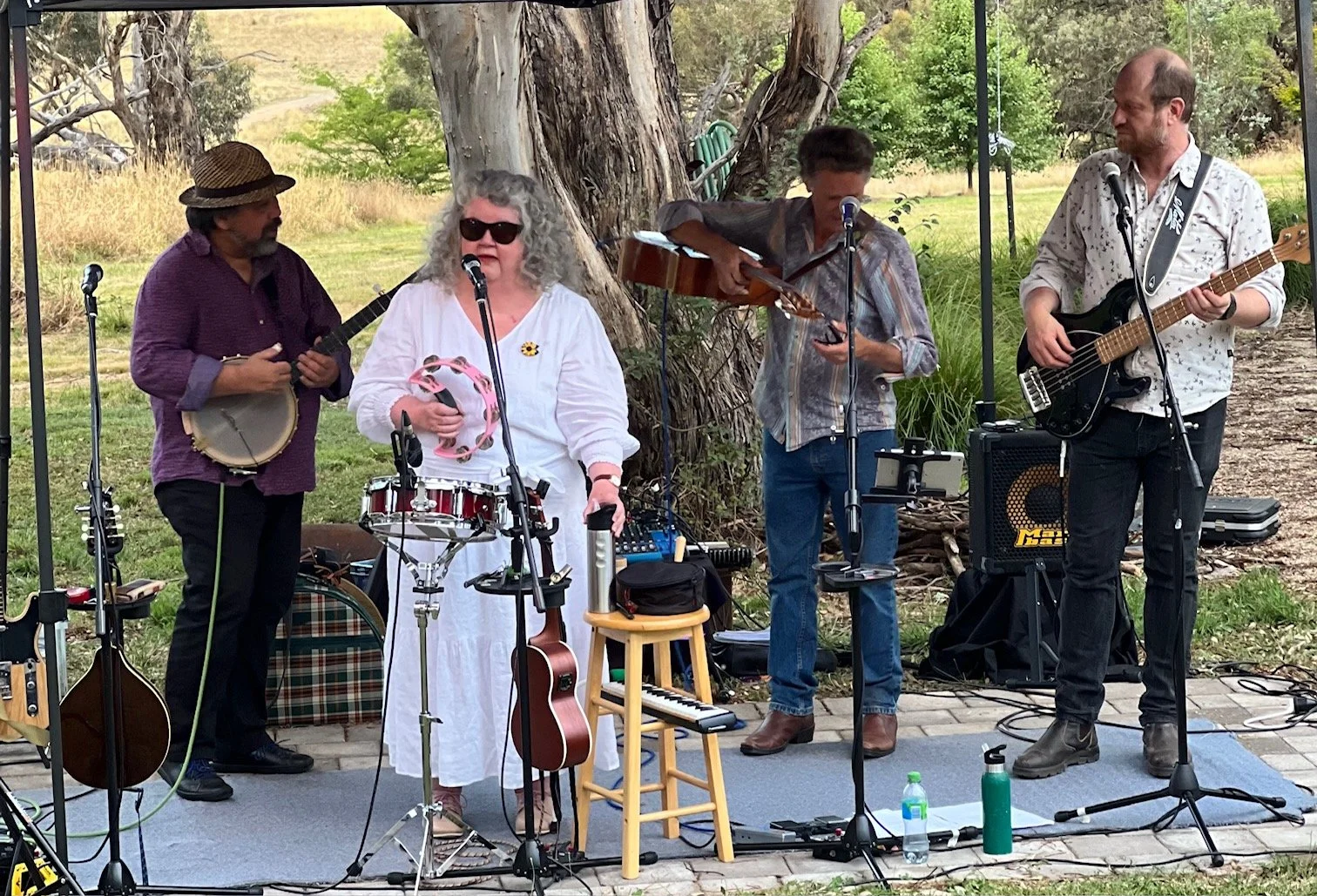 Strawhouse Sunset Banjo 2024 with The Hip Replacements