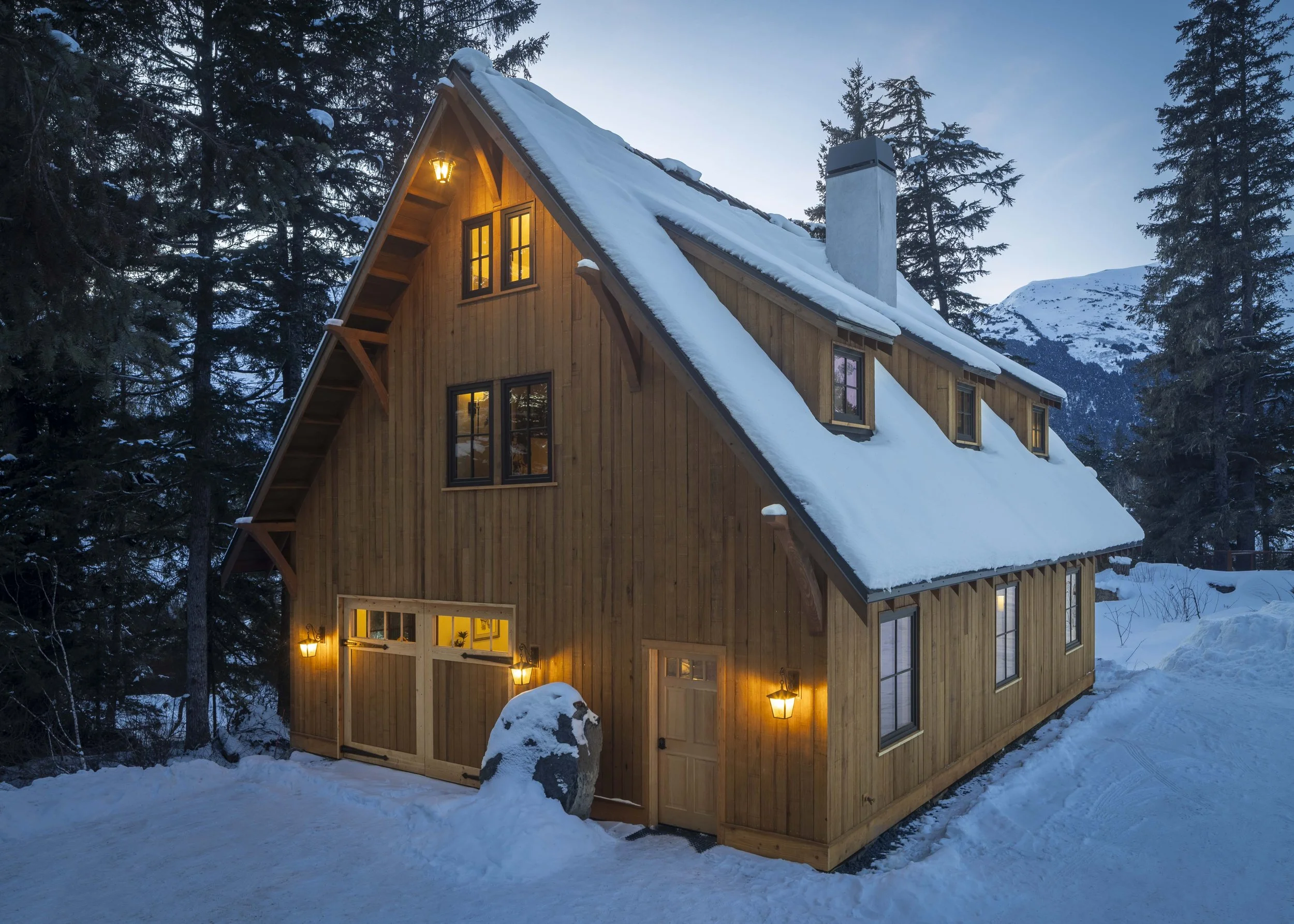 2026-03-Cummings Girdwood Chalet-23.jpg