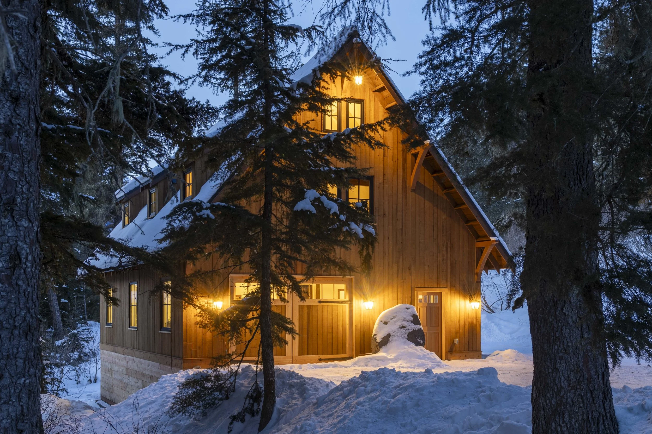 2026-03-Cummings Girdwood Chalet-26.jpg