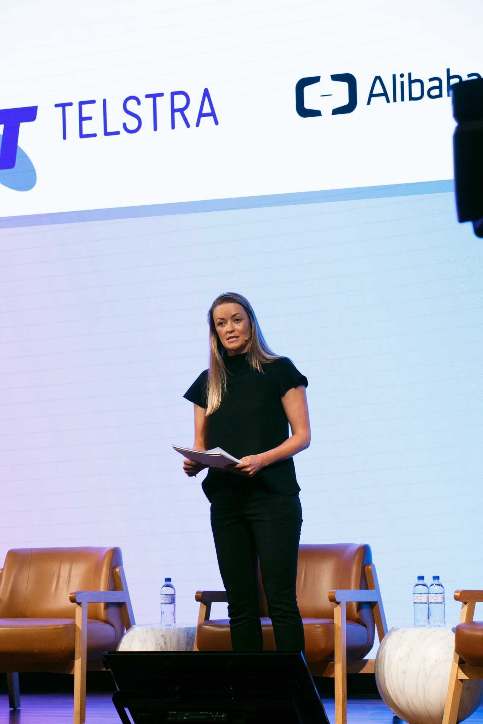 Telstra0084.jpg