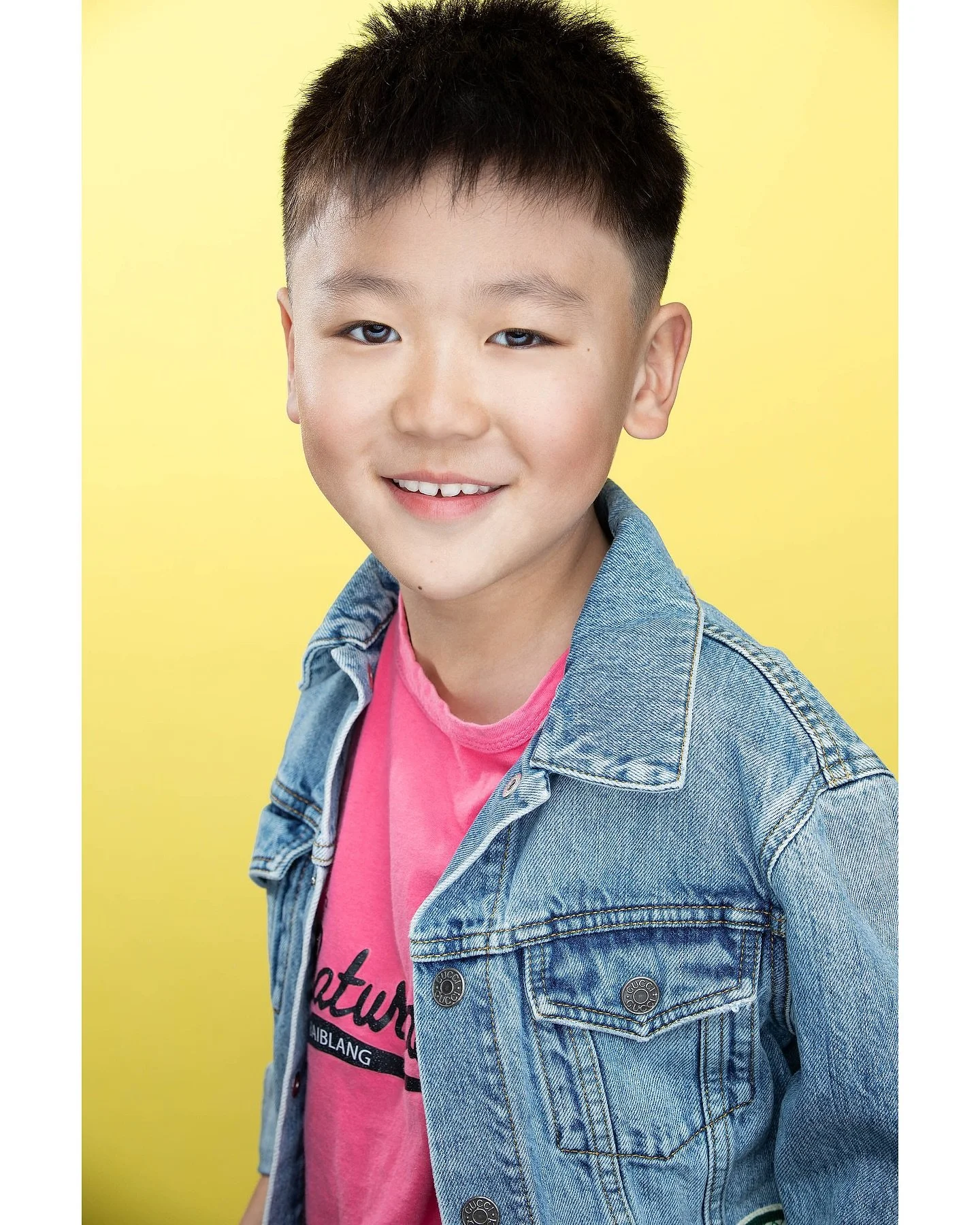 3 looks for the adorable Austin managed by @istageentertainment 
&bull;
&bull;
#actingheadshots #childactorheadshots #commercialheadshot