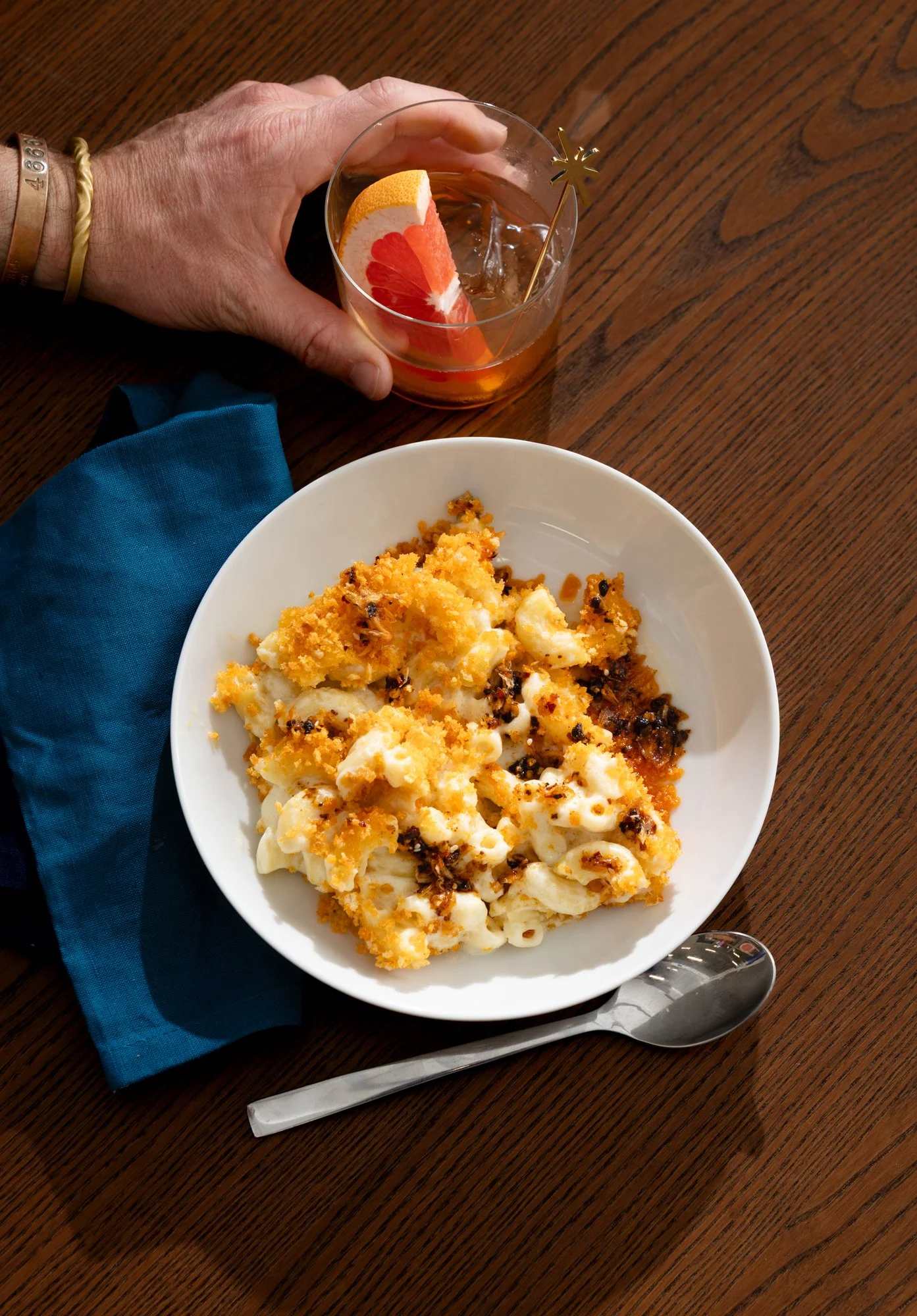 CHILI OIL MAC N CHEESE