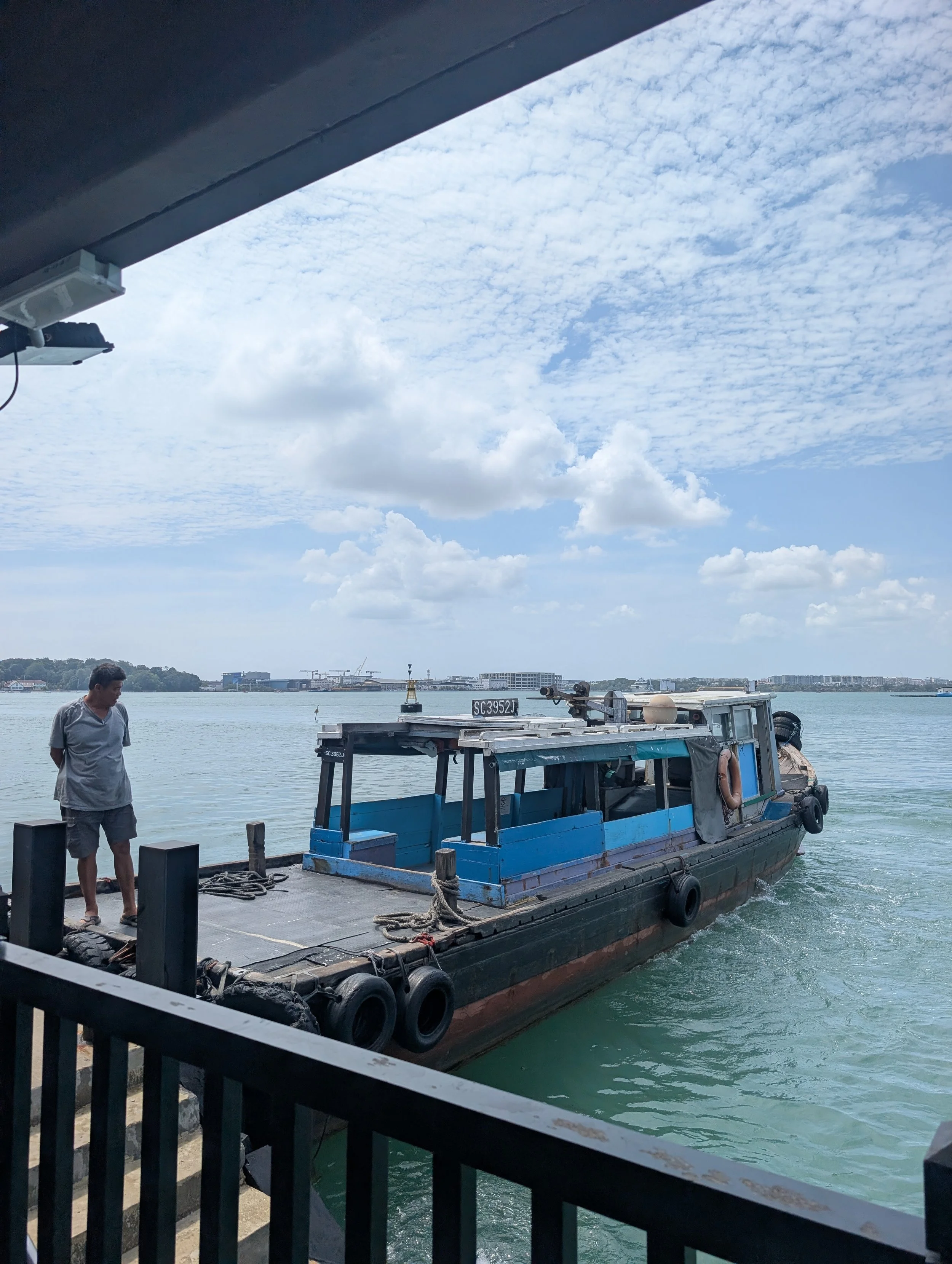 Hayden Quinn Singapore Travel Guide