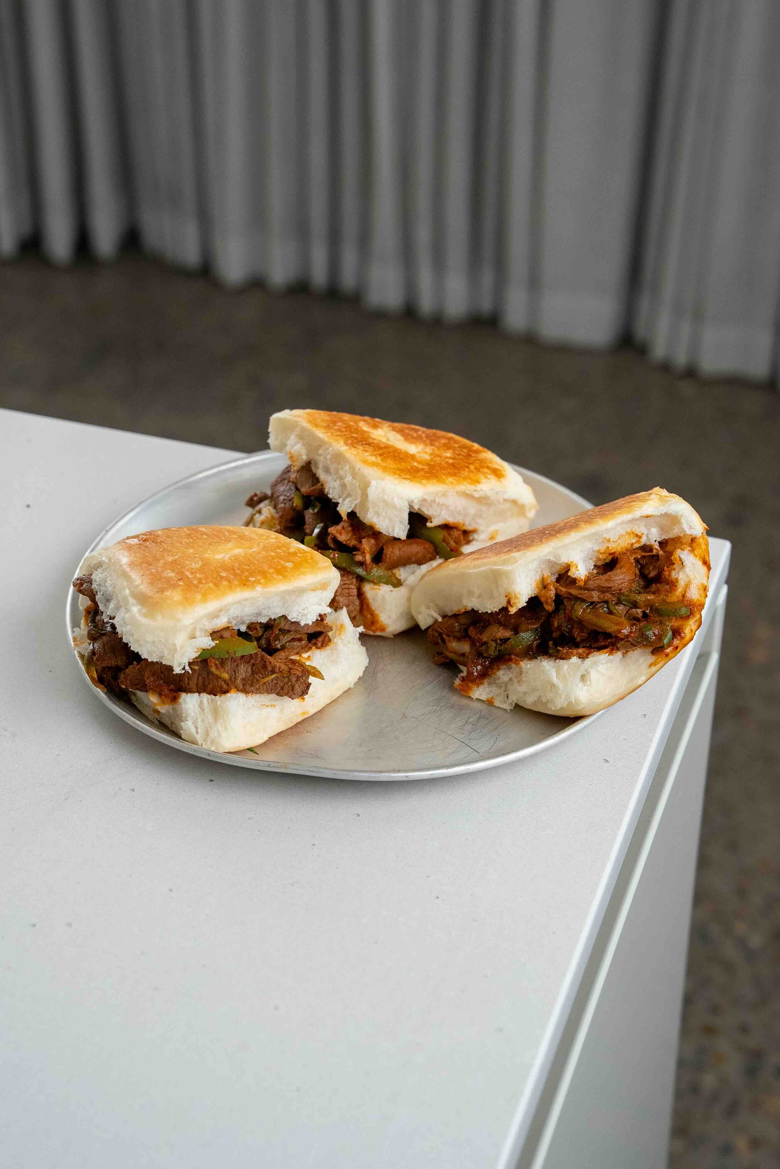 CHINESE BURGER (肉夹馍) 