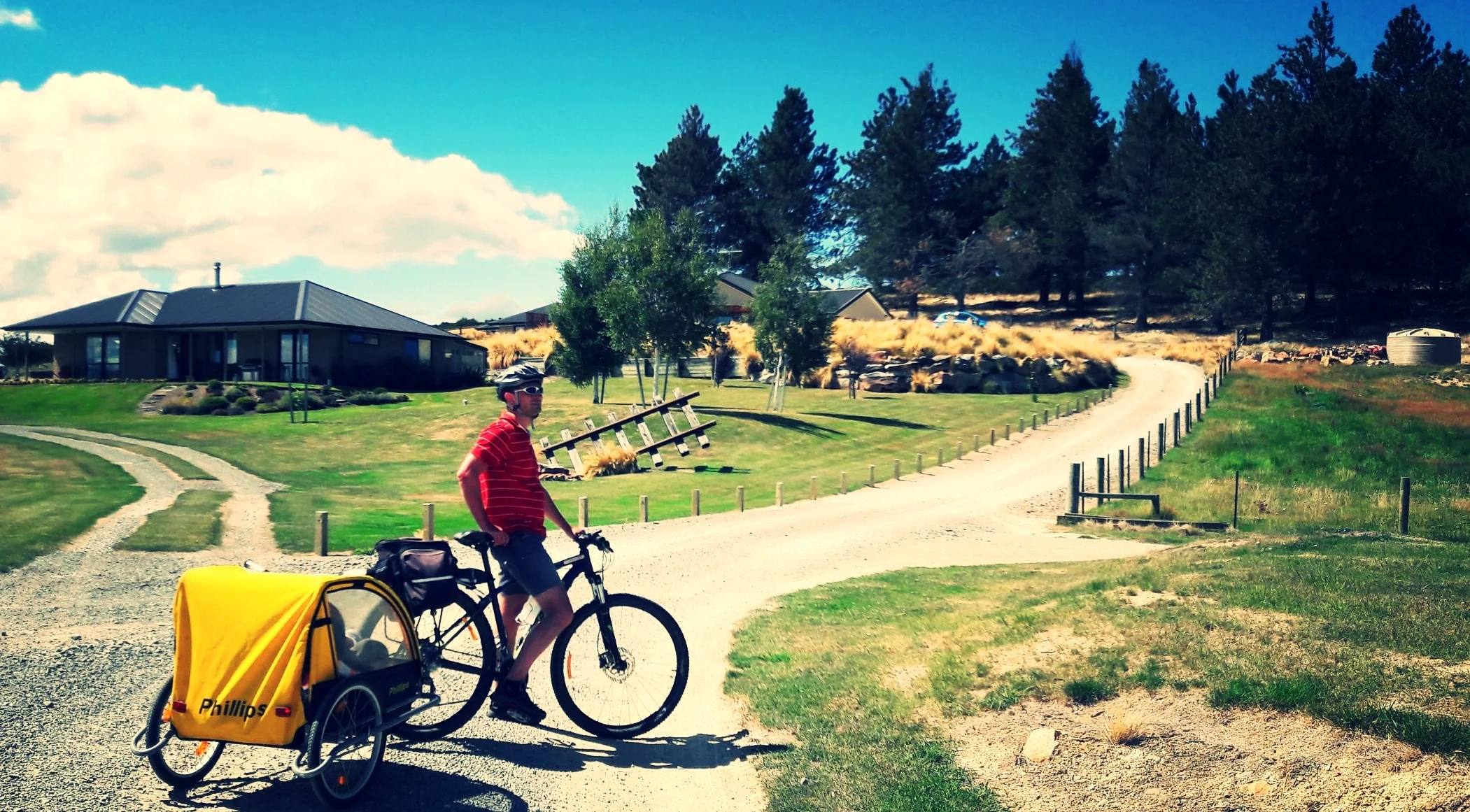 Invelair Lodge (far building), Oturehua, New Zealand.