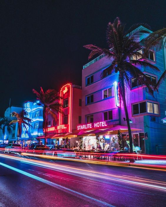 Ocean Drive by Diego Meneses