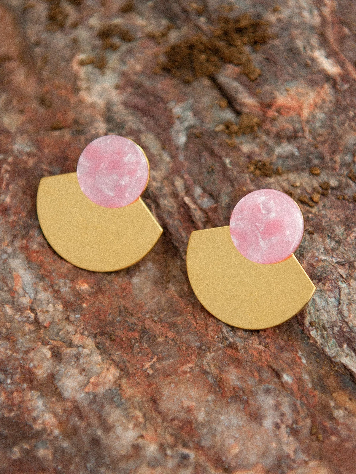 Hestia_boucles_lestatillonnes_bijoux_0003_Hestia_boucles_lestatillonnes_bijoux_0003_000_1160.jpg