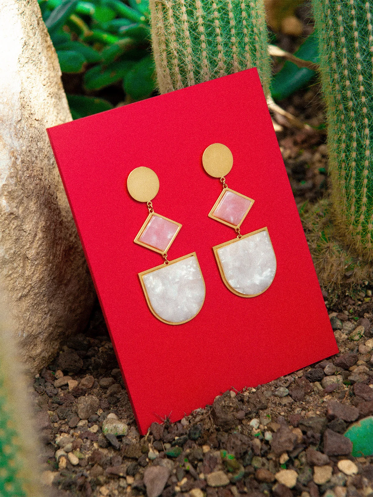 MacAlpin_boucles_lestatillonnes_bijoux_0000_MacAlpin_boucles_lestatillonnes_bijoux_0004_000_0755.jpg