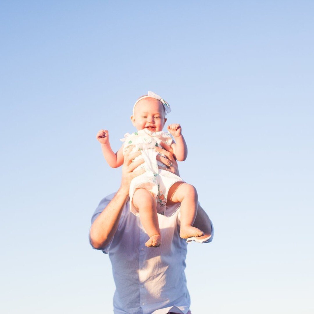 I am always looking for fun, whimsical and unexpected moments to capture during my family shoots - clients always seem to love these candid photos best!
.
.
.
.
#familyportraits #familyportraitsession #portraitphotography #capecod #capecodlife #newen