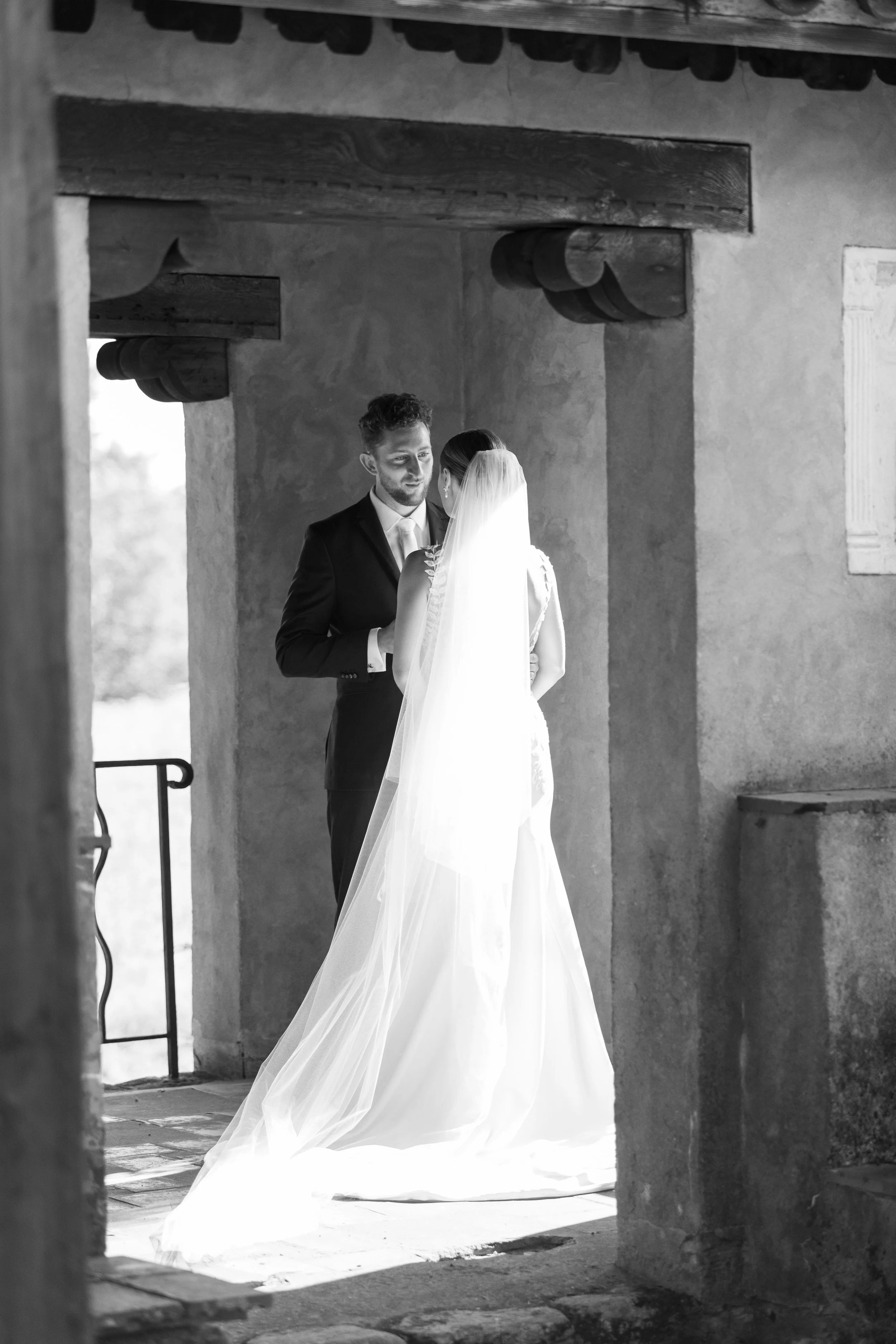 new hampshire wedding aldworth manor bride  groom private vows black  white photo bridal veil