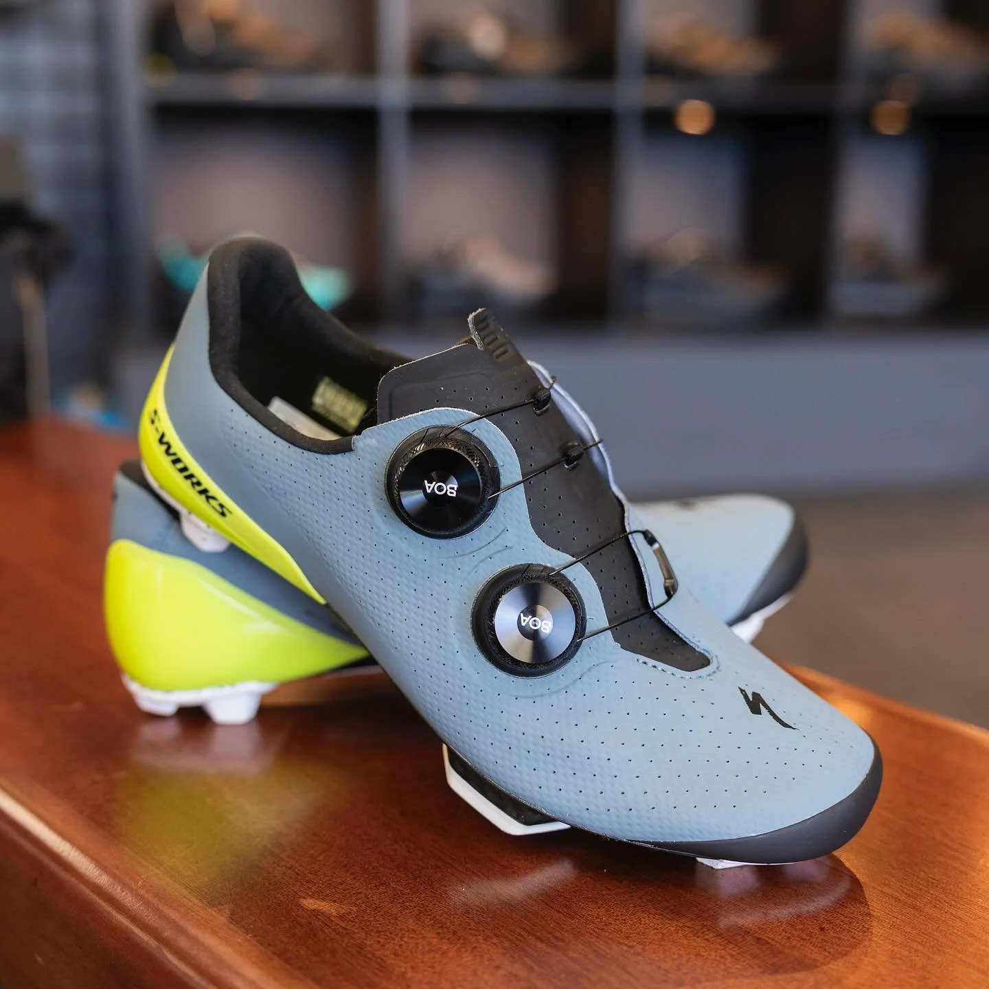These are some pretty choice Specialized S-Works Recon shoes!