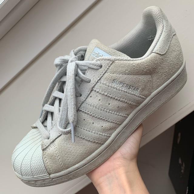 Adidas Superstar.jpg