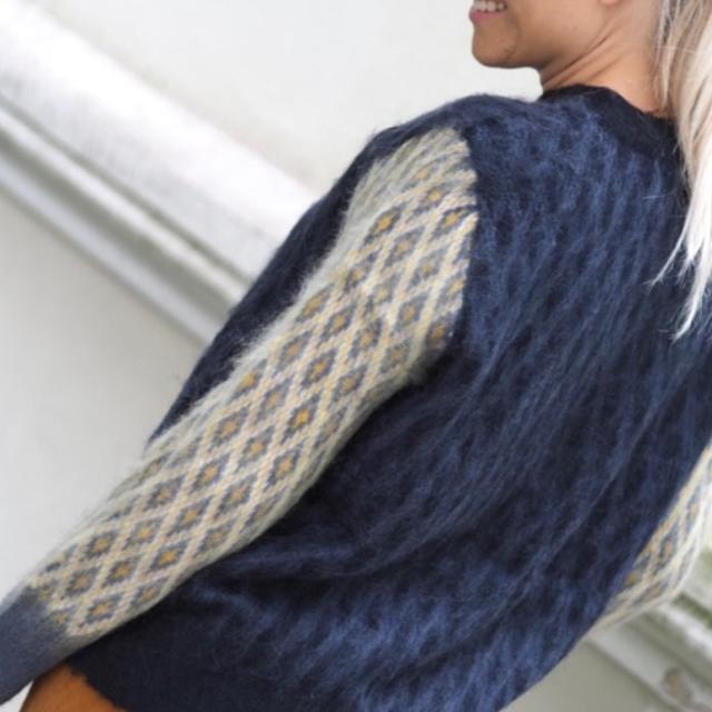 Munthe Sweater.jpg