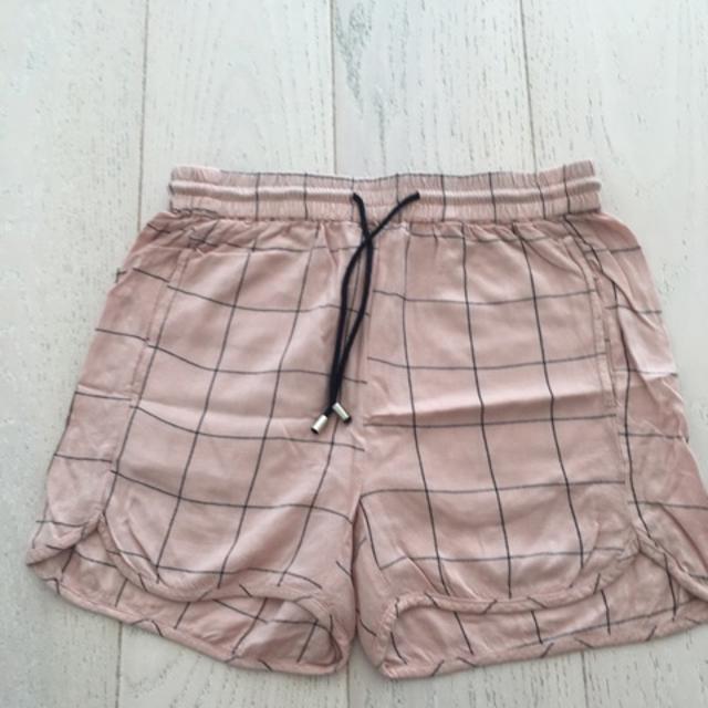 Sofie Schnoor Shorts.jpeg