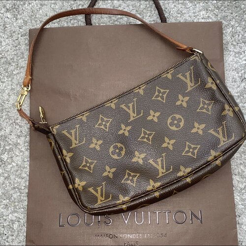 højdepunkt tyve Vanding 14 håndplukkede vintage Louis Vuitton tasker fra Trendsales — Trendsales