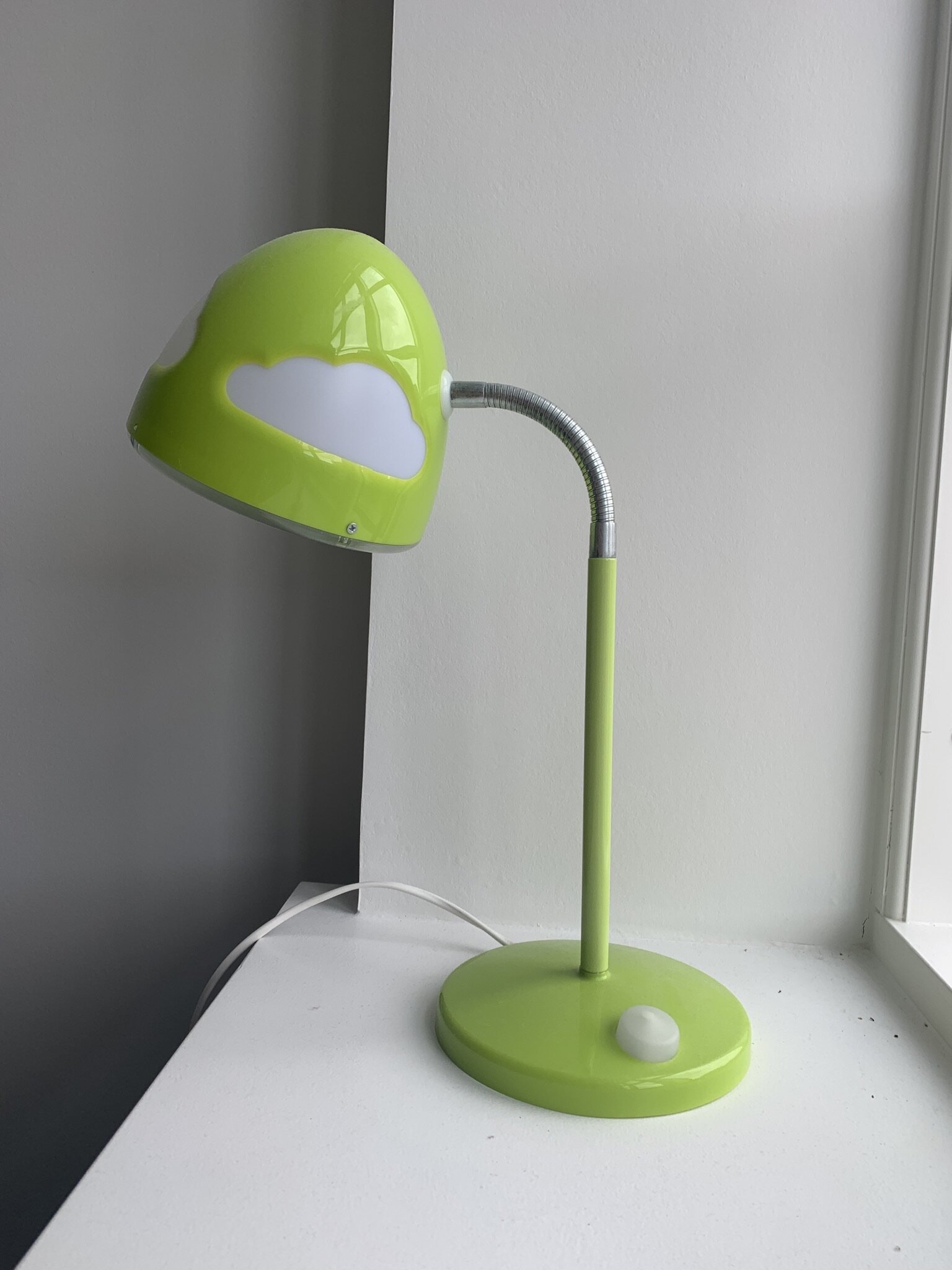 Ikea bordlampe, 250 kr. 
