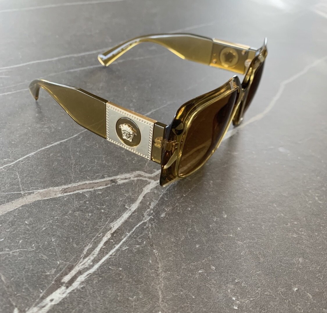 Versace solbriller, 1.500 kr. 
