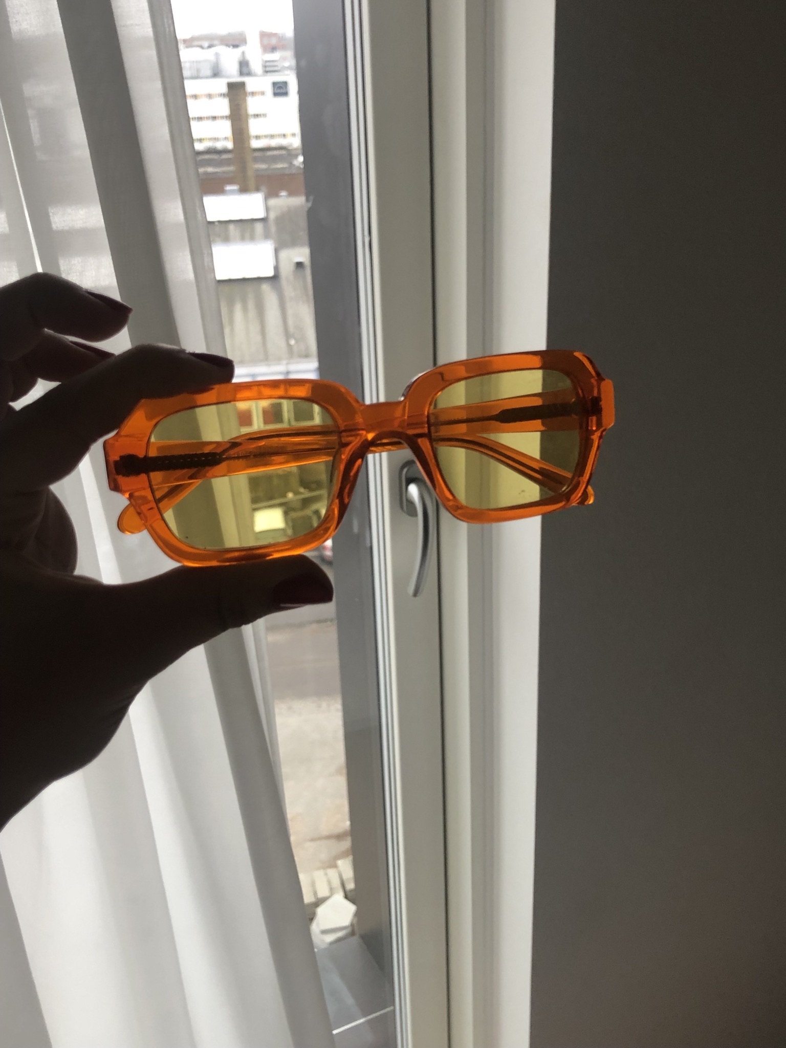 HAN Kjøbenhavn solbriller, 500 kr.