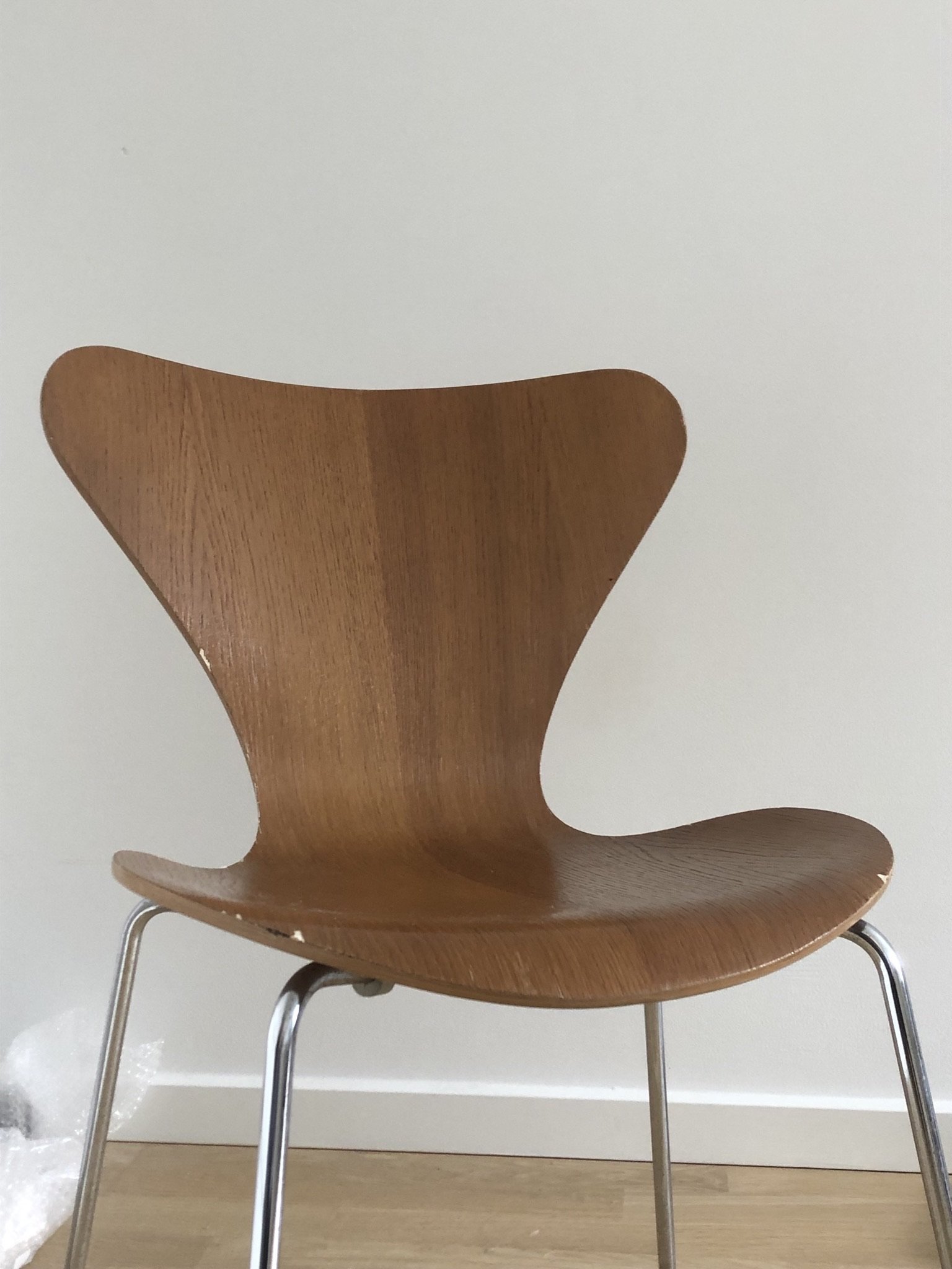 Syver-stol af Arne Jacobsen, 300 kr.