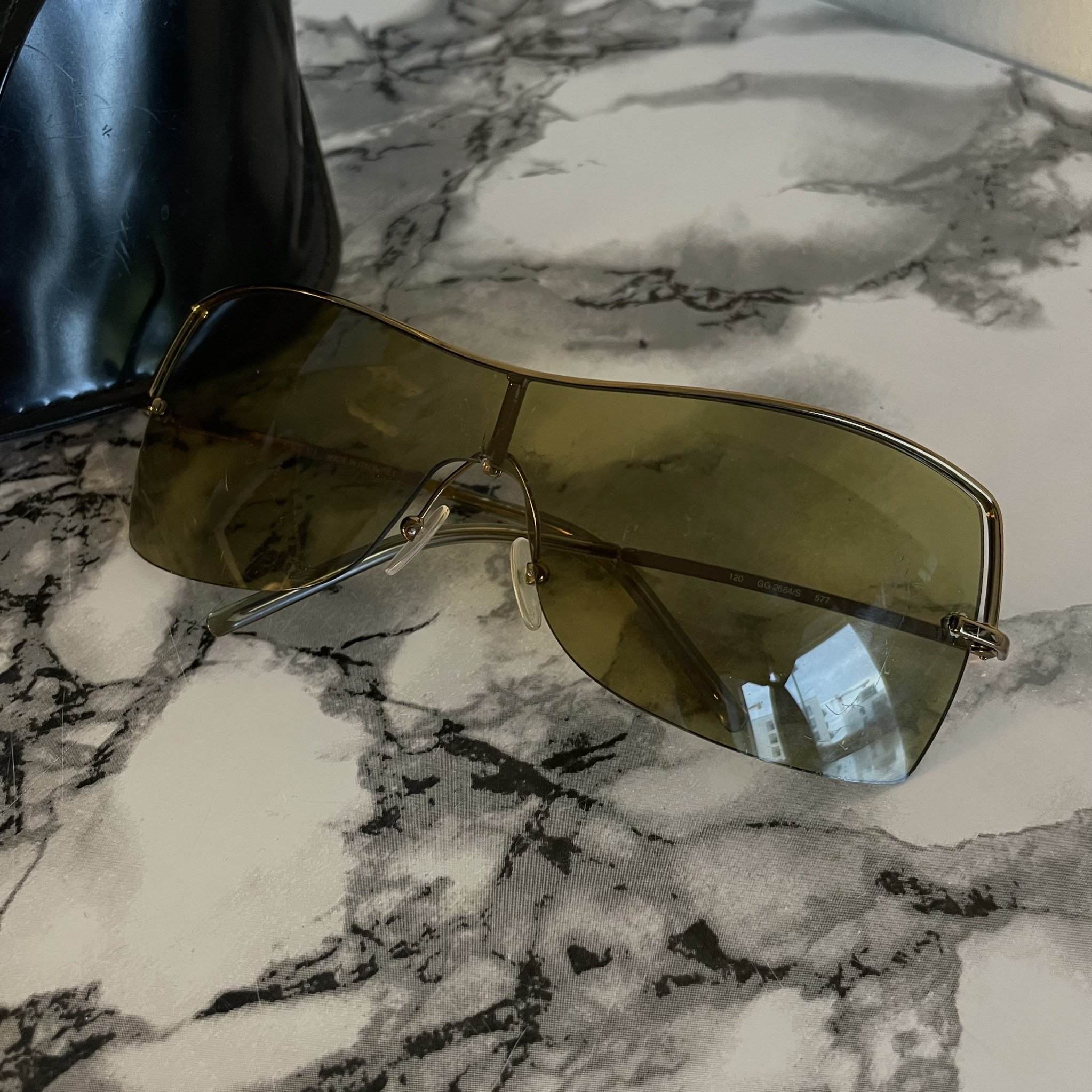 Fendi solbriller, 800 kr.