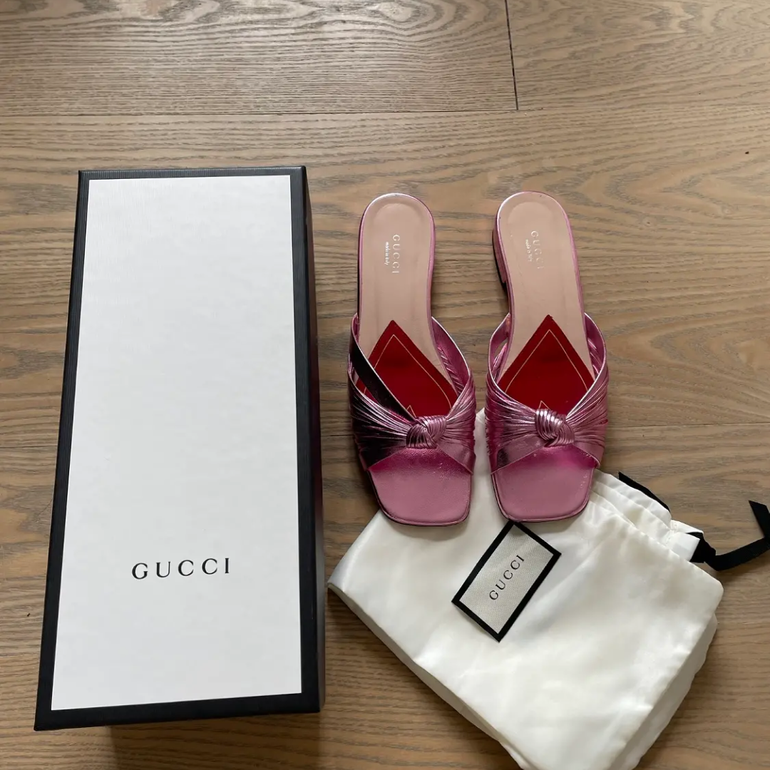 Gucci sandaler, 1.700 kr.