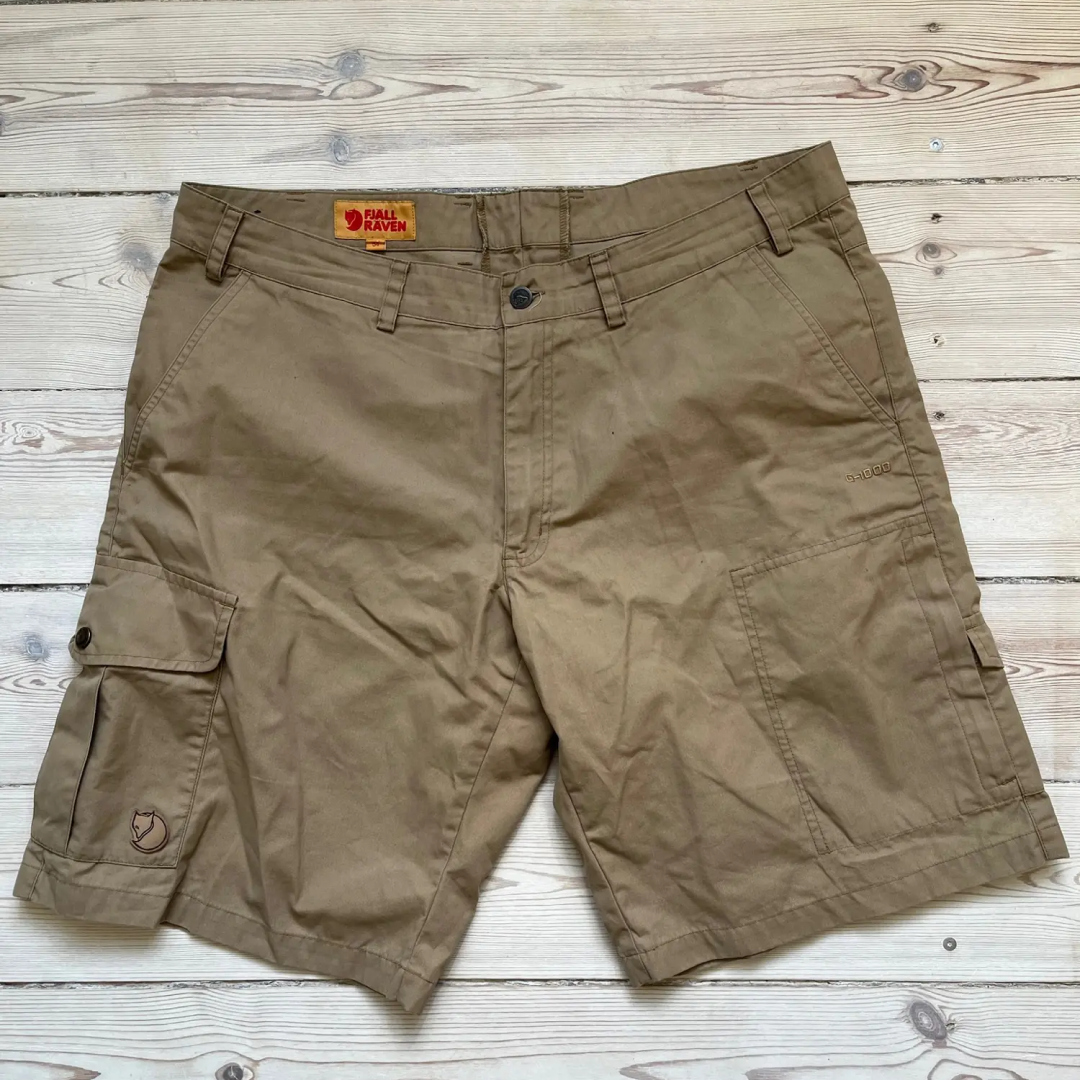 Fjällräven shorts, 300 kr. 