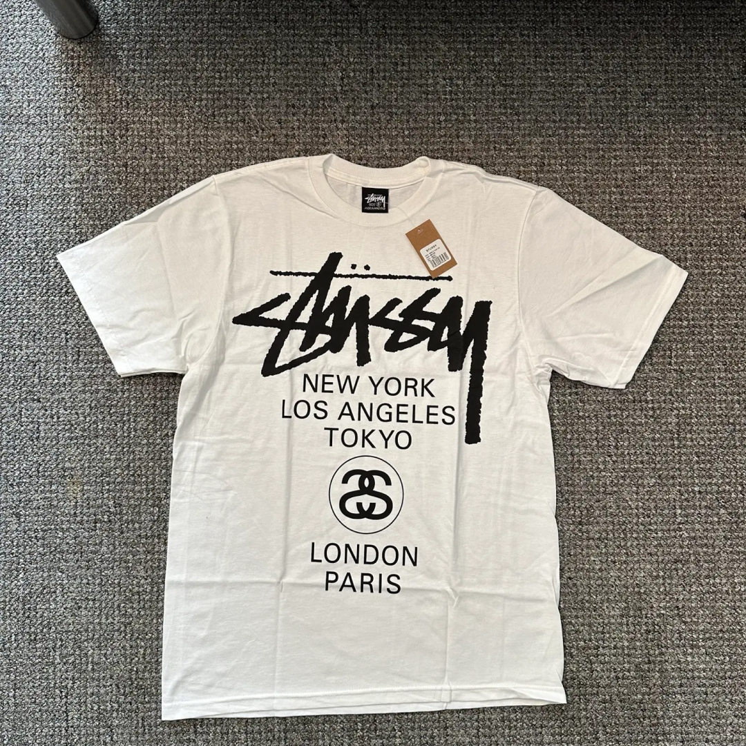 Stussy t-shirt, 650 kr. 