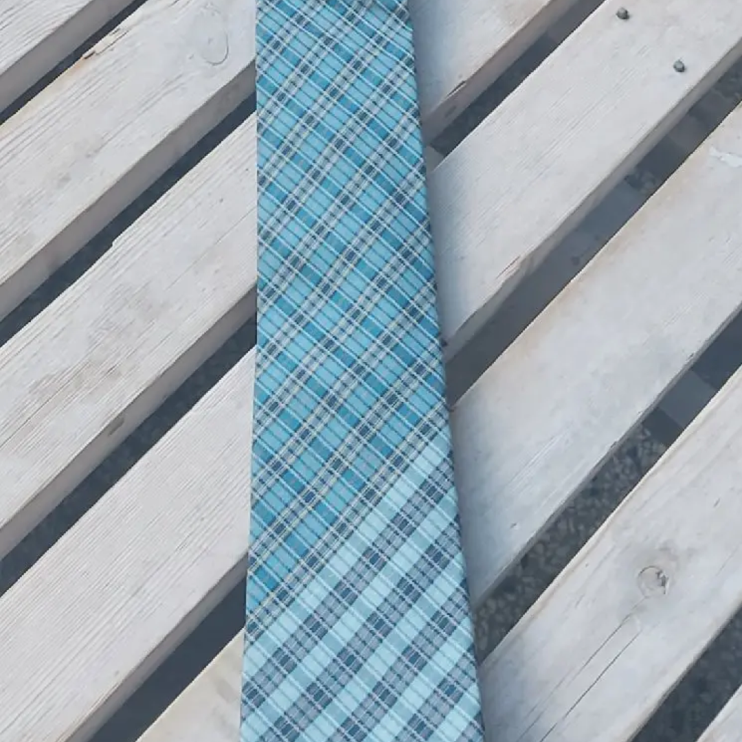KENZO slips, 200 kr.