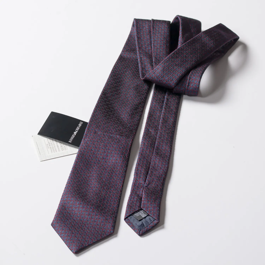 Emporio Armani slips, 500 kr.