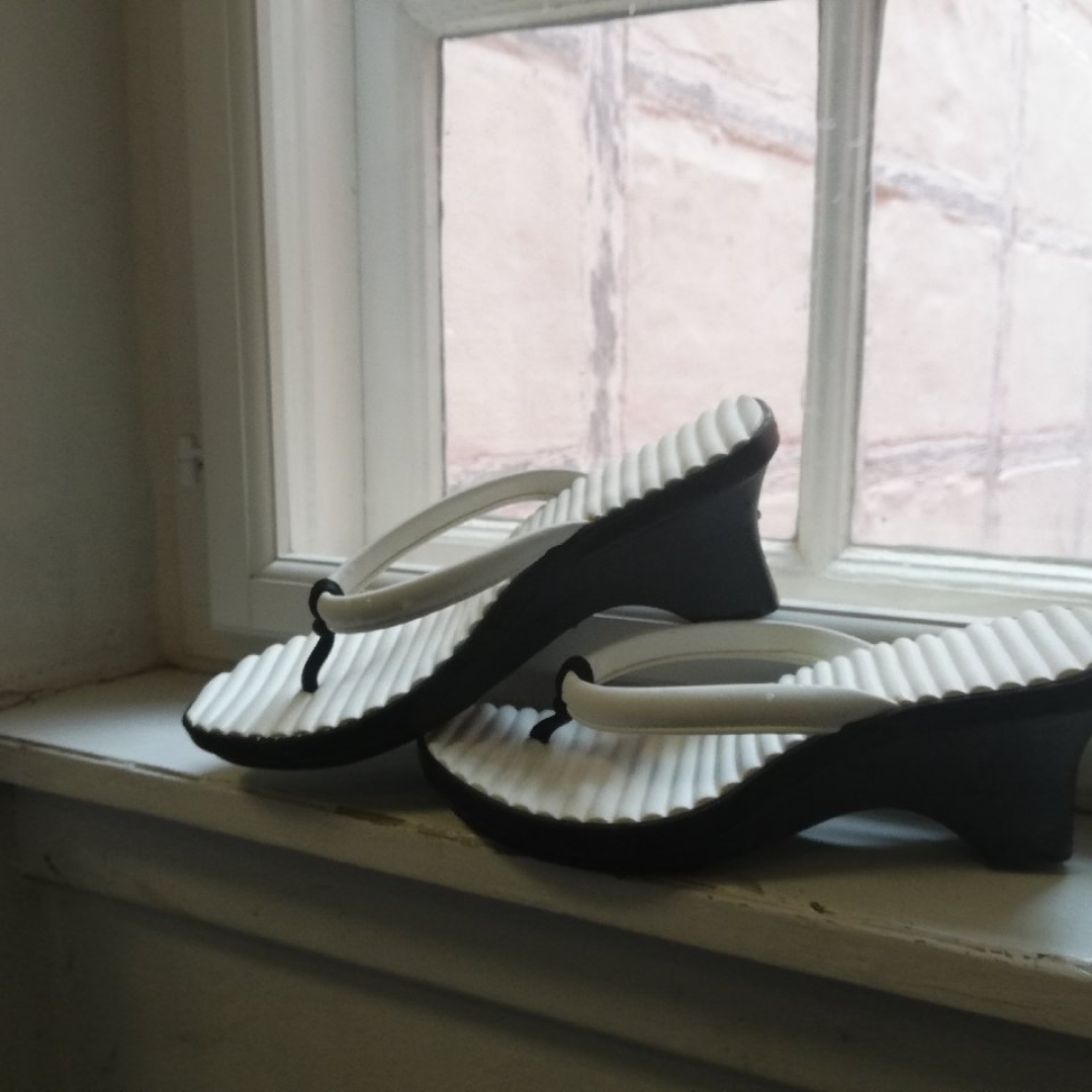 Crocs sandaler, 400 kr.