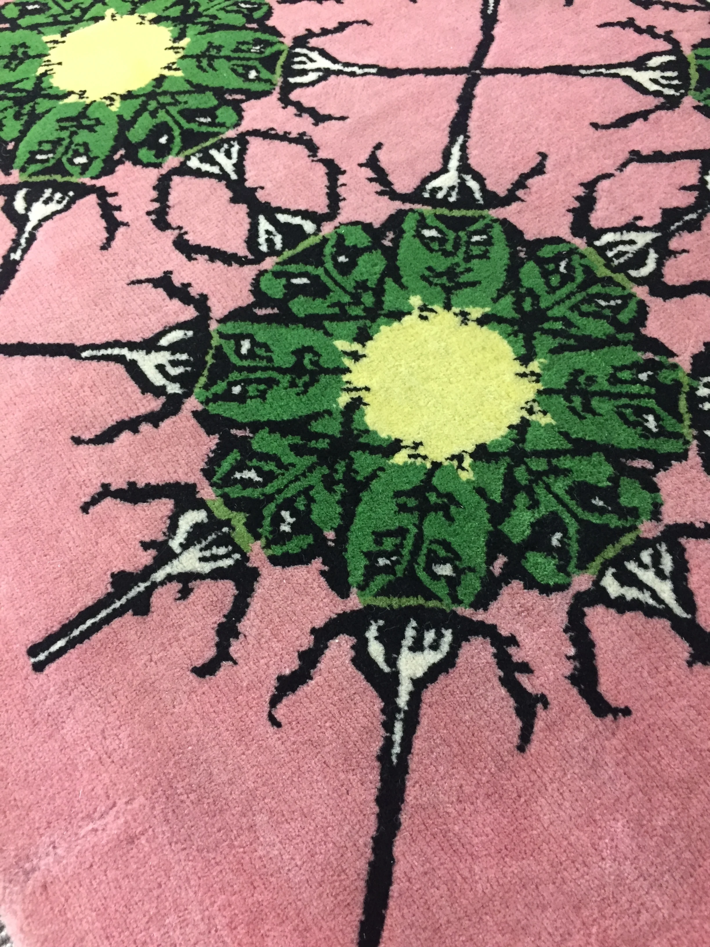 Detail of the hand-knotted pure wool Petra Parker rug