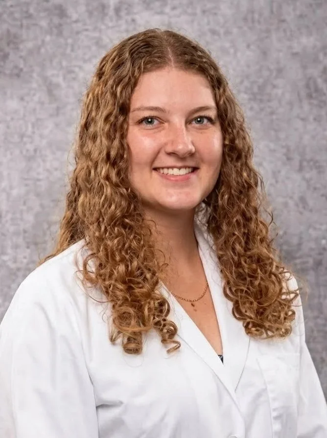 Undergrad: UC Santa Barbara
Medical School: Kansas City University
Residency: Desert Regional Medical Center

Interests:  All sorts of arts and crafts: drawing, painting, macrame, resin casting, printmaking…I also love houseplants, hiking, and playin