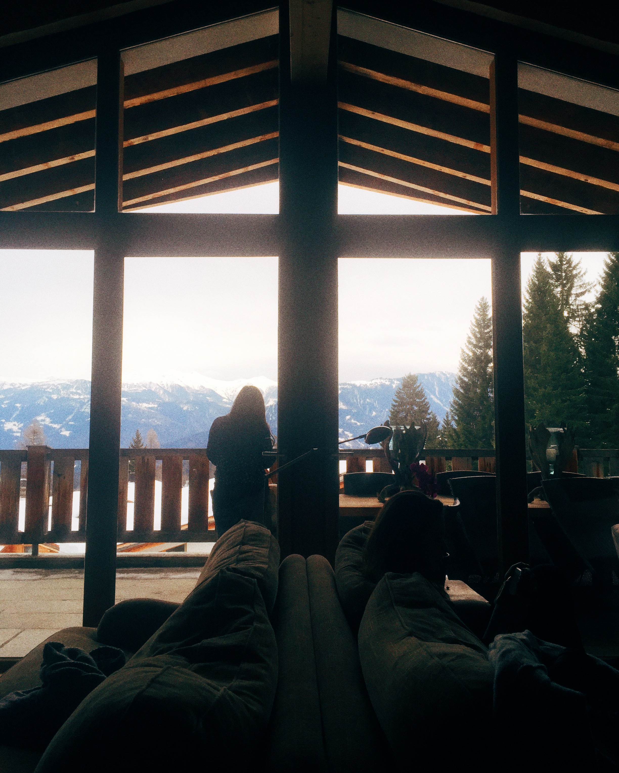 Fig. 1 The living room, Flims