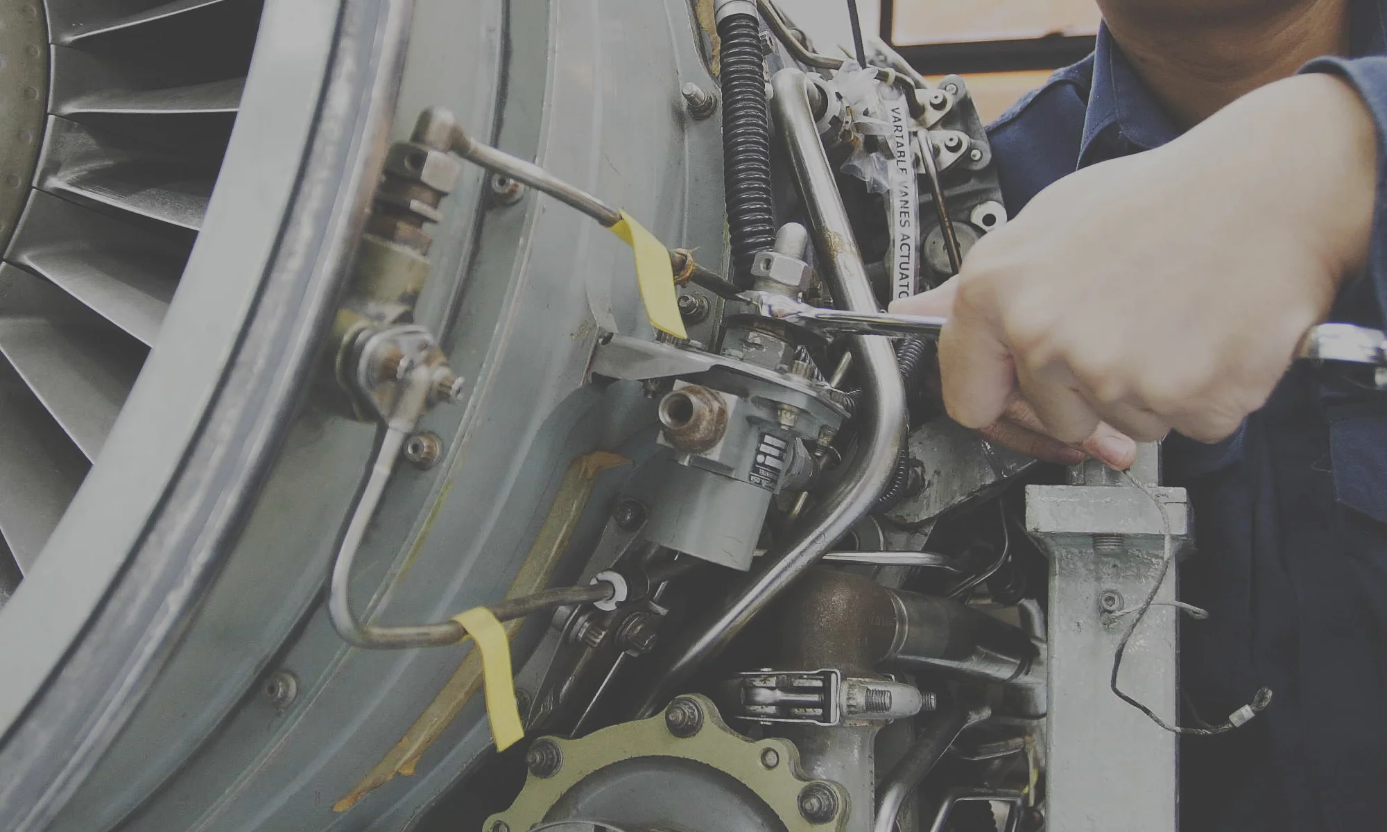 __aircraft_maint.jpg