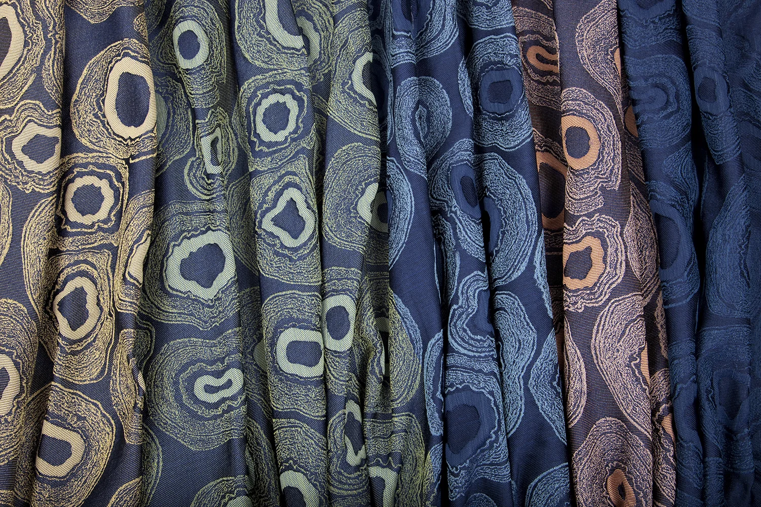 Mineral design, sustainable jacquard woven fabric