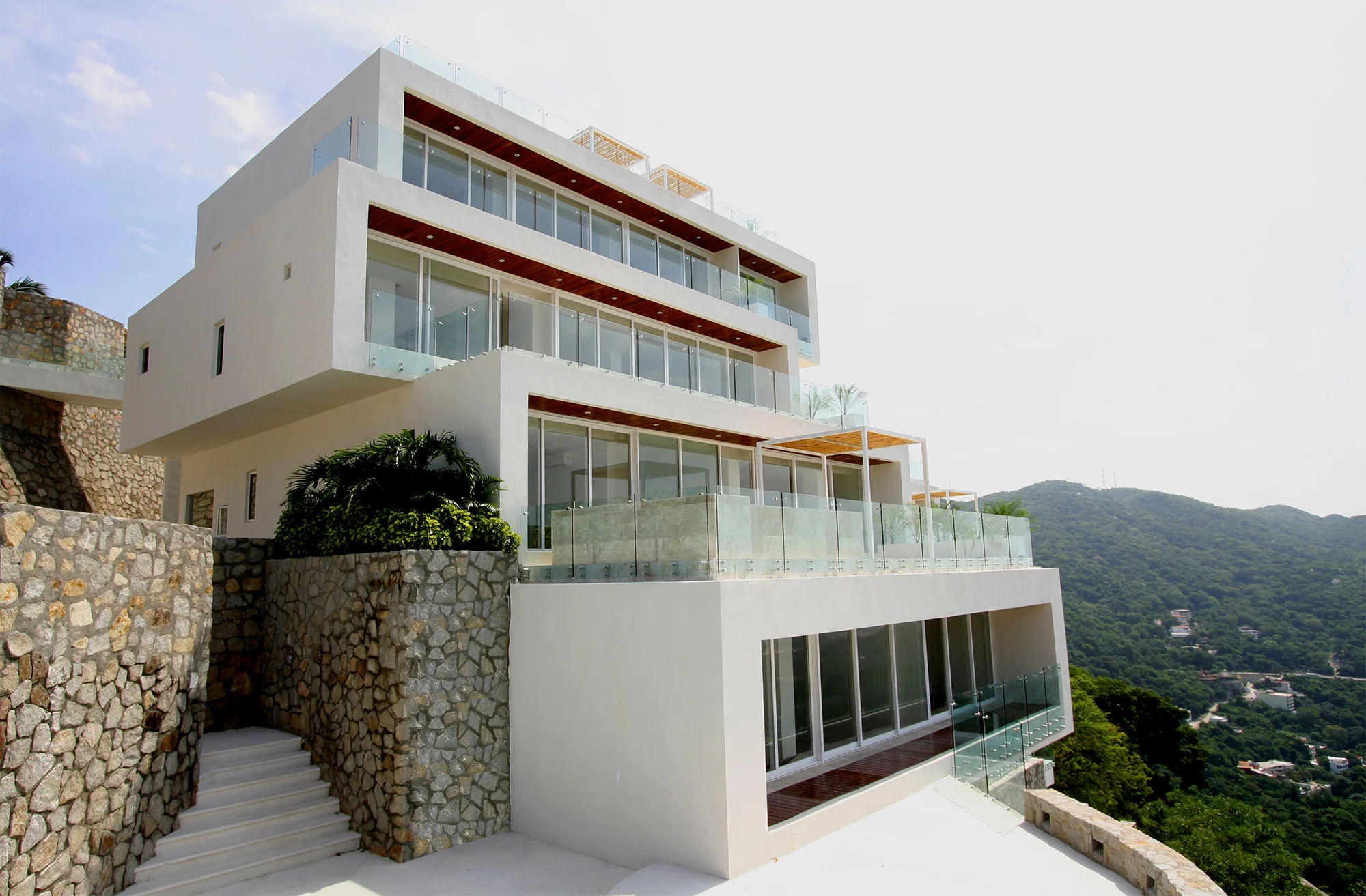 Alviento Apartments