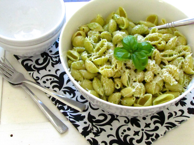 Creamy Pesto Pasta