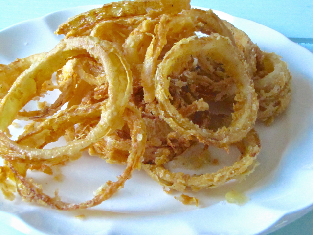 Crispy Fried Onion Rings Recipe: How to Make It