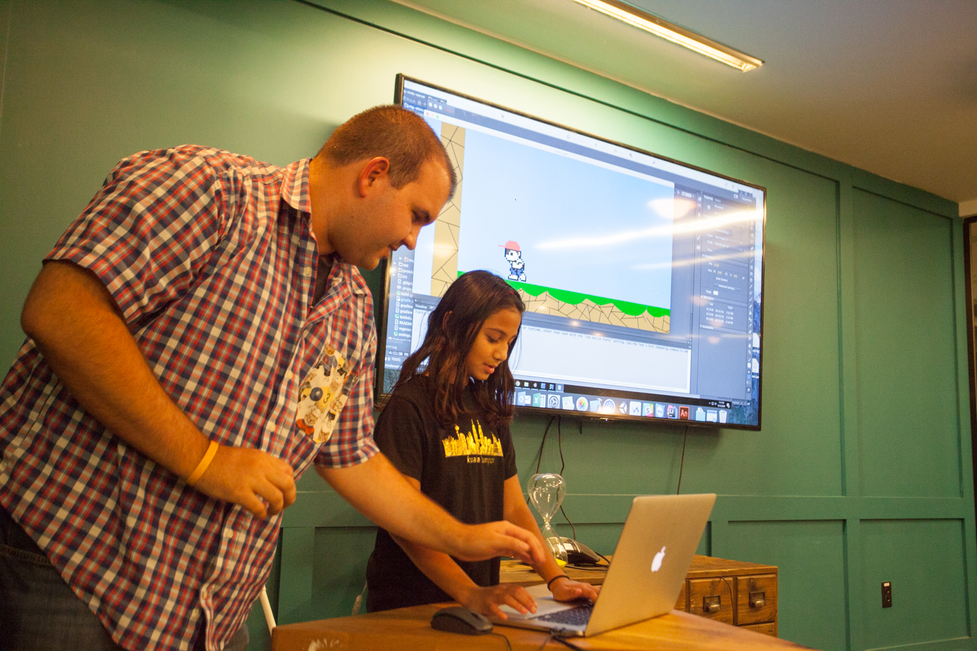 Copy of Copy of Hello_World_Event_Thomas_Allison30.jpg