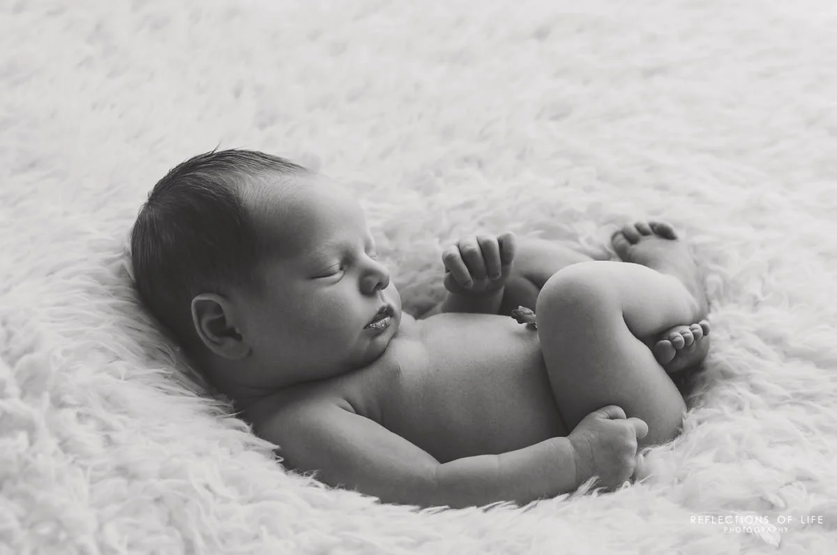 044-Jones-Newborn-BW.jpg