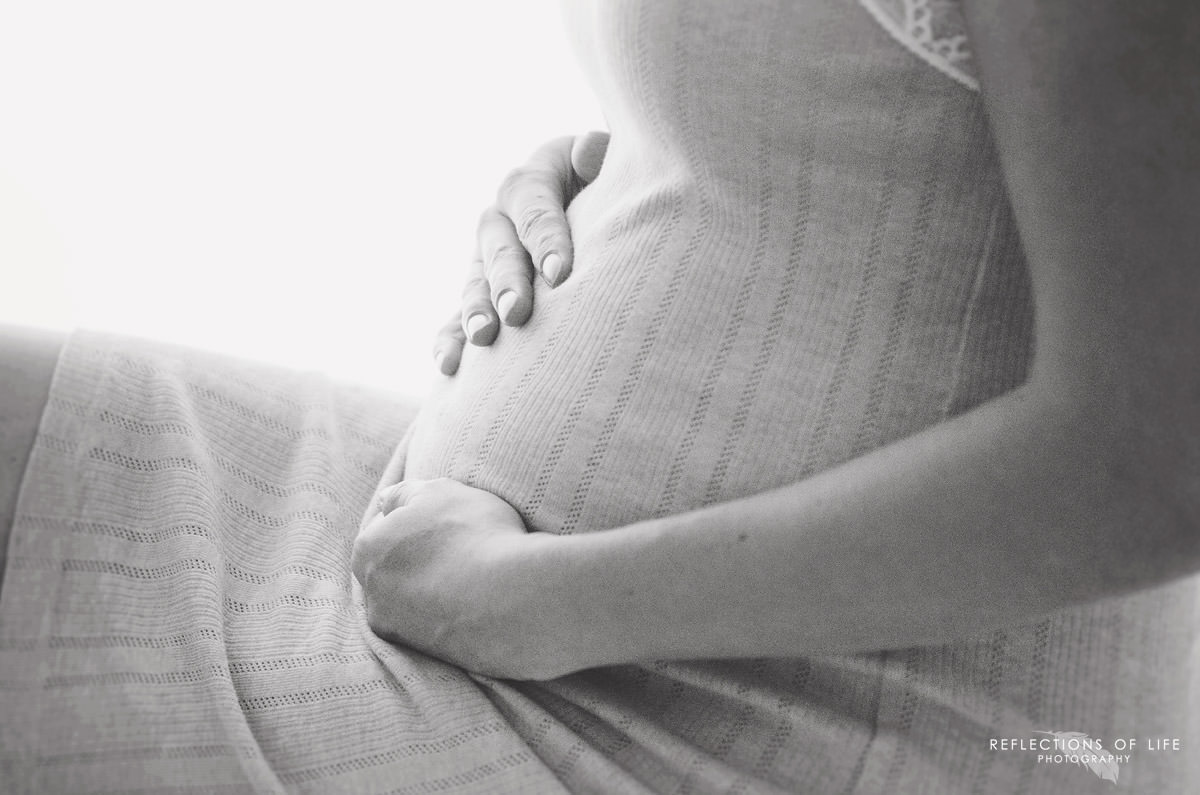 021-Heersink-Maternity-BW.jpg