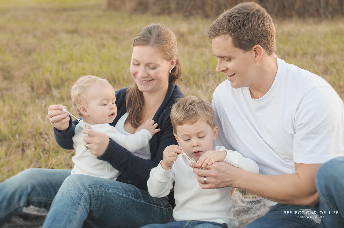candid-family-photographer-niagara-ontario.jpg