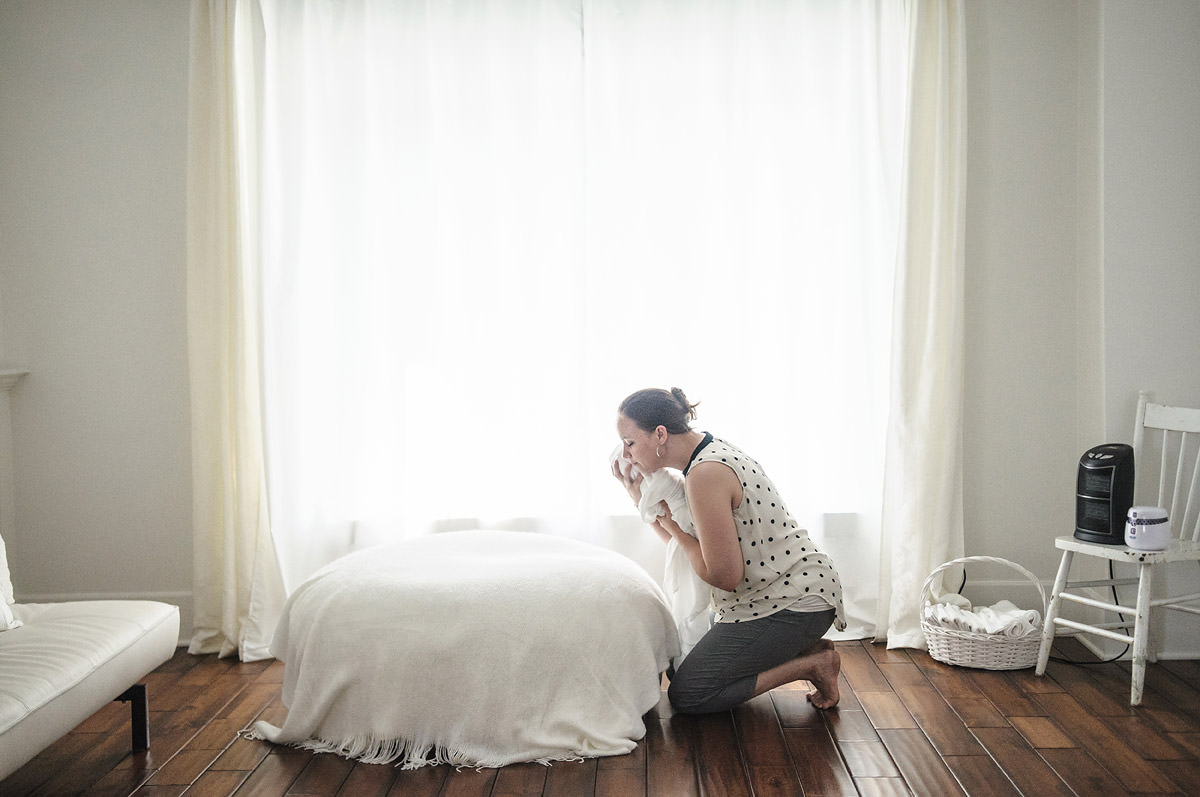 008-Niagara-Maternity-Newborn-Baby-Family-Natural-Light-Studio-Ontario.jpg